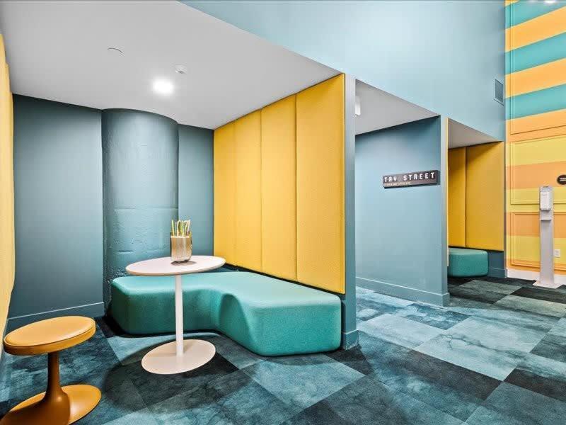 Cozysuites Lavish 1Br, Downtown Pittsburgh Exteriör bild